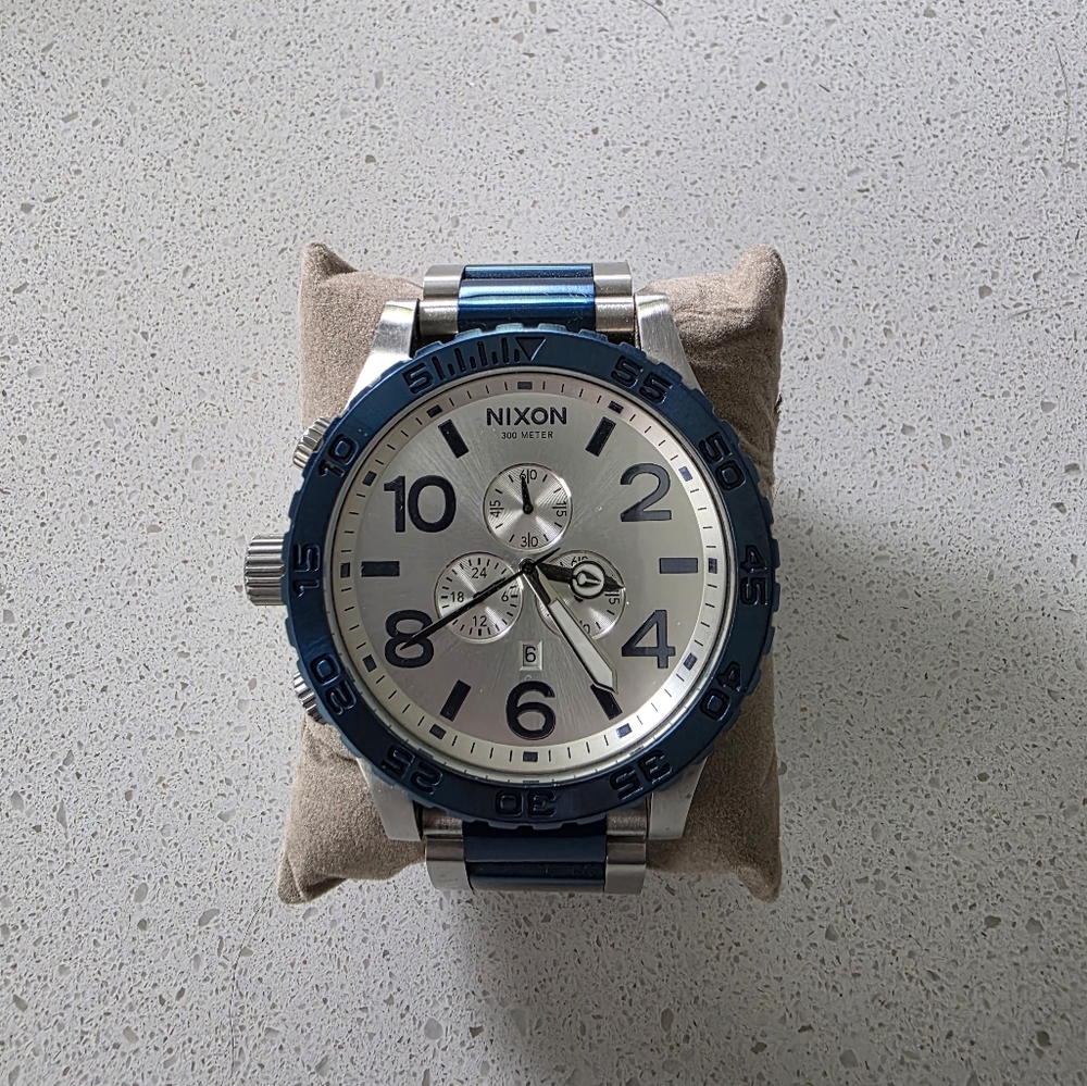 RARE Nixon Navy and Silver Chronograph Watch
